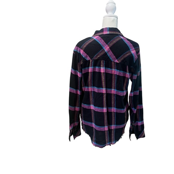 Rails Leo Flannel Plaid Shirt Pink Black Frayed Hem Size Medium - Picture 3 of 9